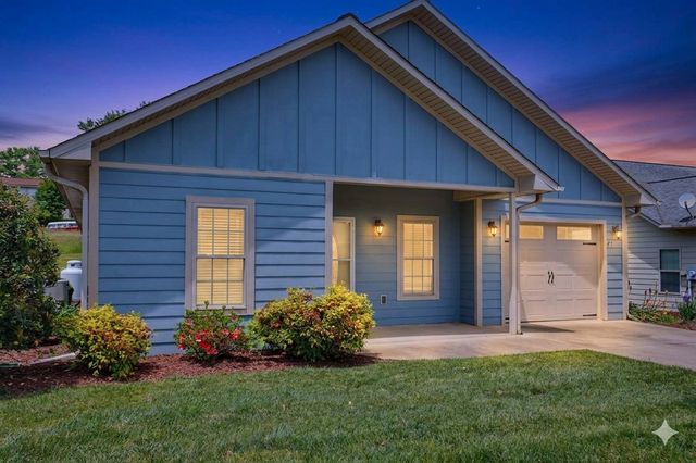 47 Riverwalk Circle, Hayesville, NC 28904