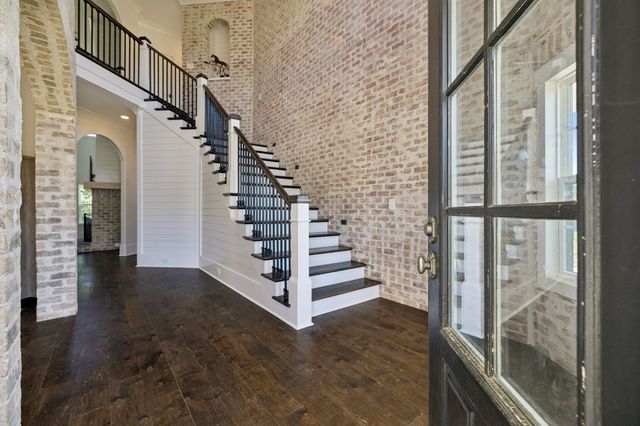 3393 Slayden Marion Rd, Cumberland Furnace, TN 37051