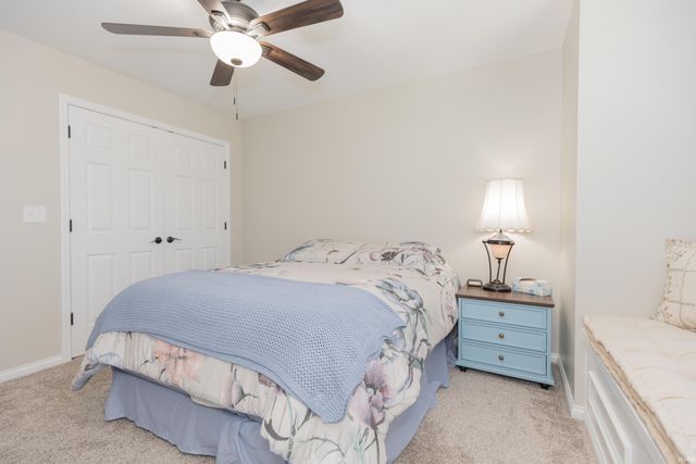 4522 Ivy Glenn Drive, Newburgh, IN 47630
