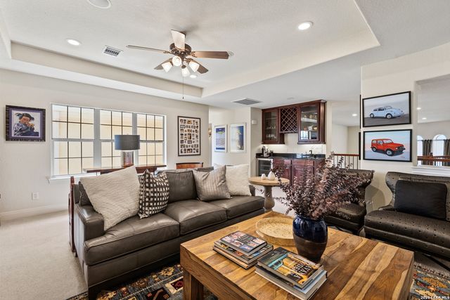 7450 Hovingham, San Antonio, TX 78257