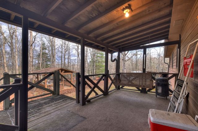 788 Lake Forest Drive, Blue Ridge, GA 30513