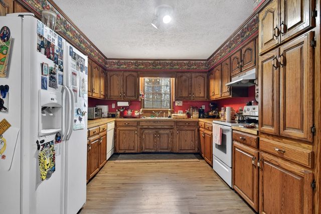 788 Lake Forest Drive, Blue Ridge, GA 30513