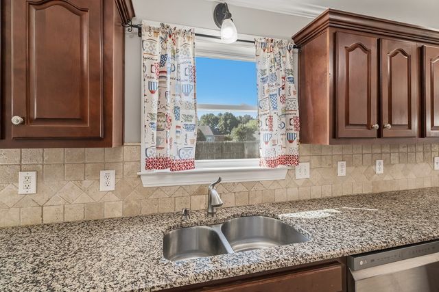11 Hardy Street, Chatsworth, GA 30705