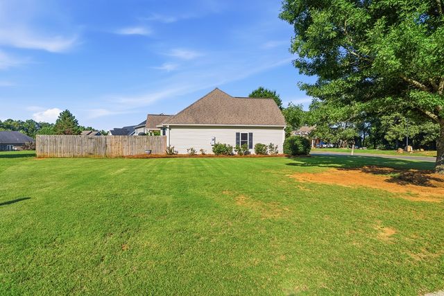 11 Hardy Street, Chatsworth, GA 30705