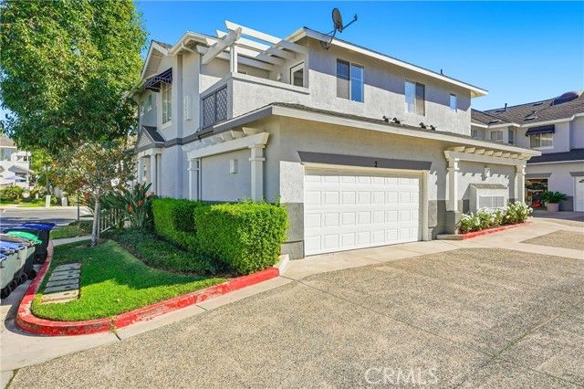 2 Carlsbad, Aliso Viejo, CA 92656