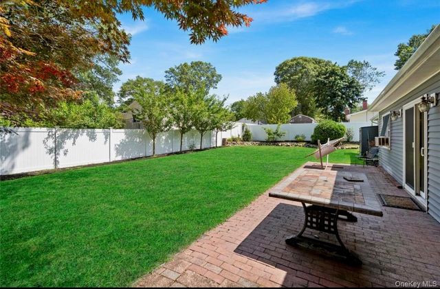 61 Brookhaven Drive, Rocky Point, NY 11778