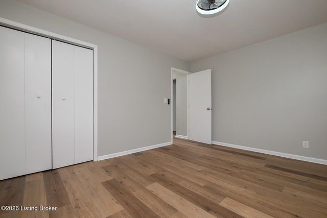 3003 Vogue Ave, Louisville, KY 40220