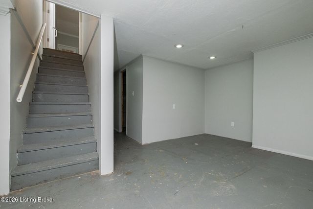 3003 Vogue Ave, Louisville, KY 40220