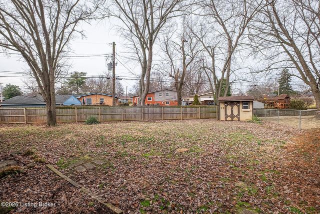 3003 Vogue Ave, Louisville, KY 40220