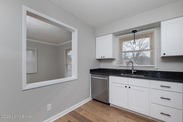 3003 Vogue Ave, Louisville, KY 40220