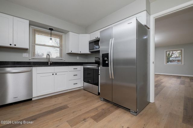 3003 Vogue Ave, Louisville, KY 40220