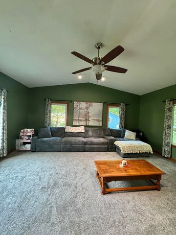9462 E Colby Road, Crystal Twp, MI 48818