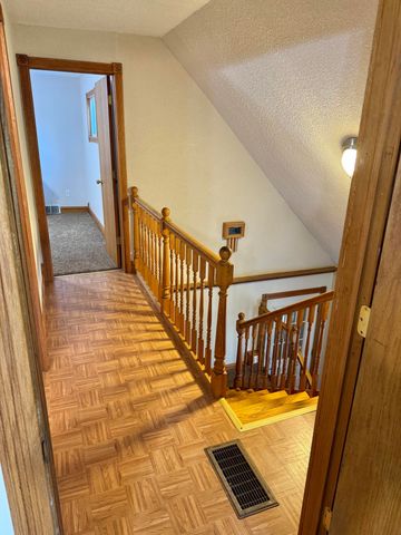 9462 E Colby Road, Crystal Twp, MI 48818
