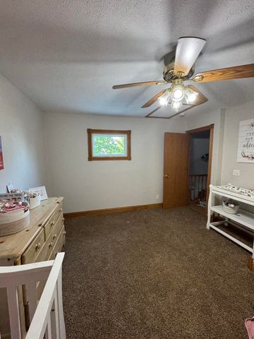 9462 E Colby Road, Crystal Twp, MI 48818