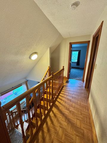 9462 E Colby Road, Crystal Twp, MI 48818