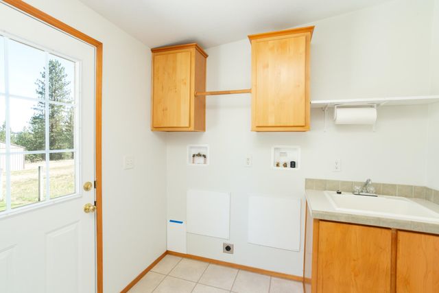 20606 W Indiana Ln, Medical Lake, WA 99022