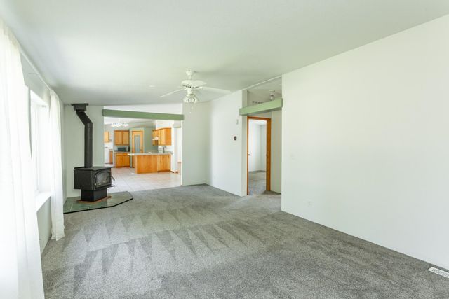 20606 W Indiana Ln, Medical Lake, WA 99022