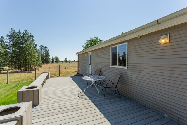 20606 W Indiana Ln, Medical Lake, WA 99022