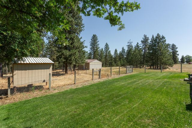 20606 W Indiana Ln, Medical Lake, WA 99022