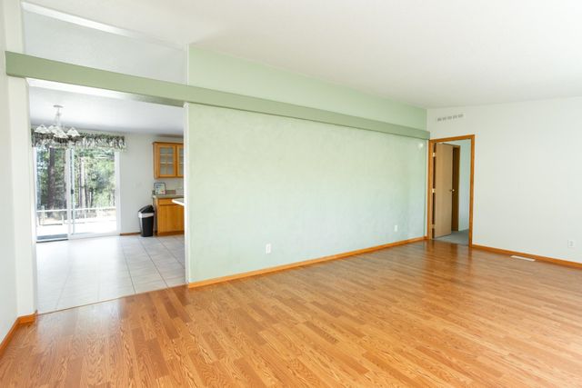 20606 W Indiana Ln, Medical Lake, WA 99022