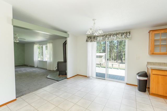 20606 W Indiana Ln, Medical Lake, WA 99022