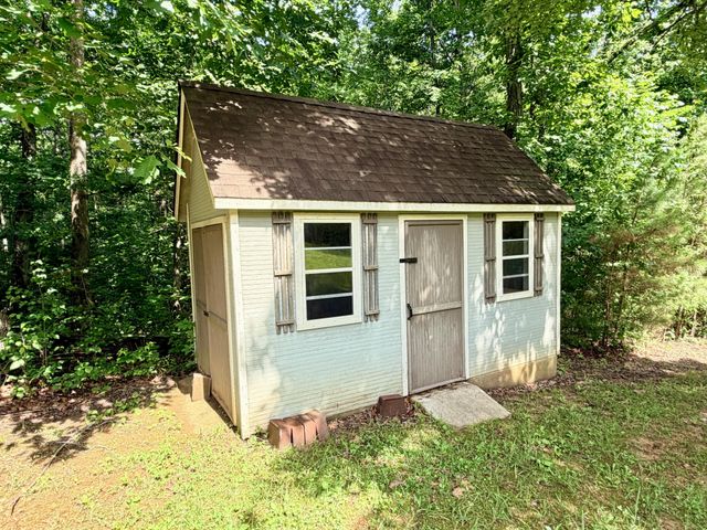 5005 Marion RD, Cunningham, TN 37052