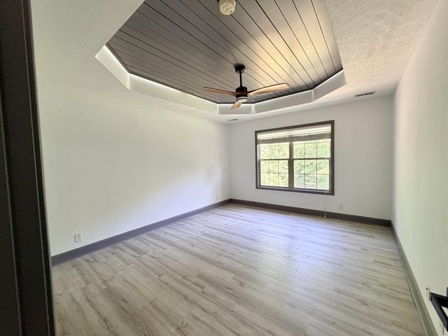 5005 Marion RD, Cunningham, TN 37052