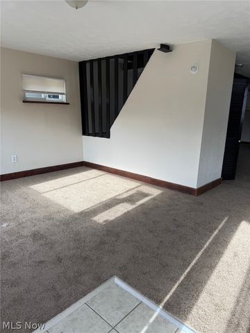 3706 Walton Avenue, Cleveland, OH 44113