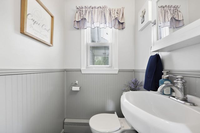 154 Ely Ave, West Springfield, MA 01089