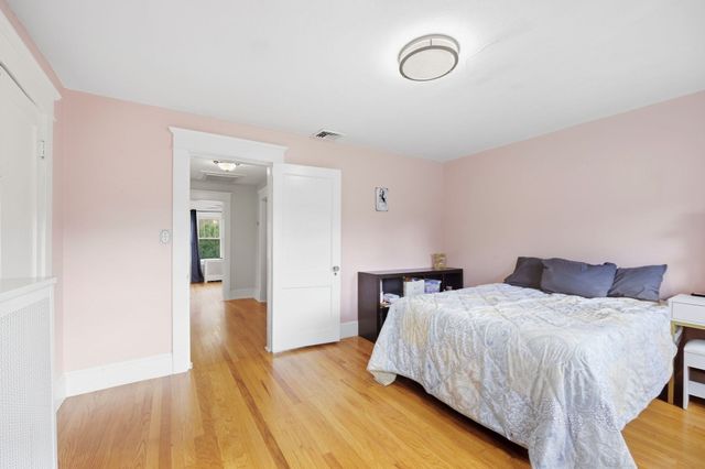 154 Ely Ave, West Springfield, MA 01089