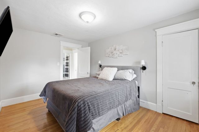 154 Ely Ave, West Springfield, MA 01089