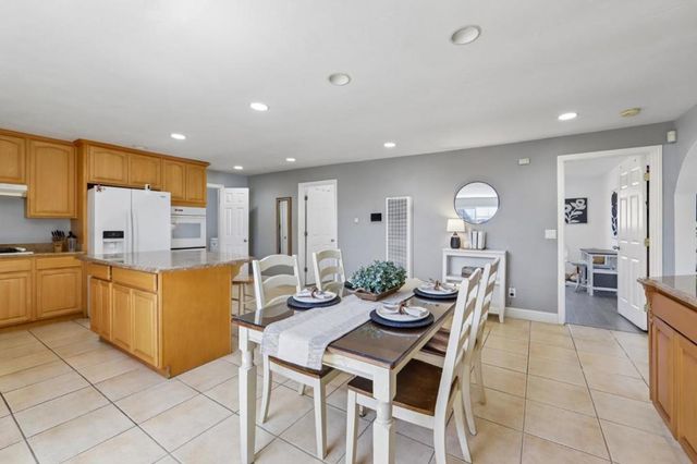 9 Hughes Road, Watsonville, CA 95076