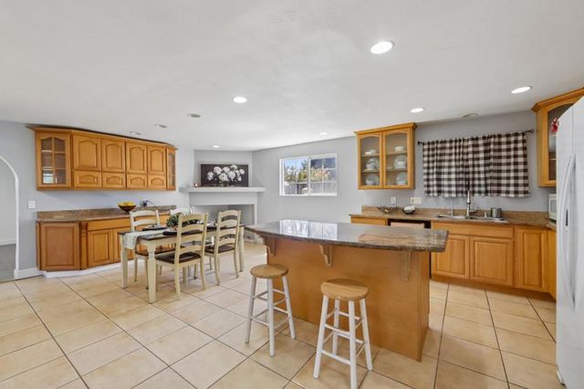 9 Hughes Road, Watsonville, CA 95076