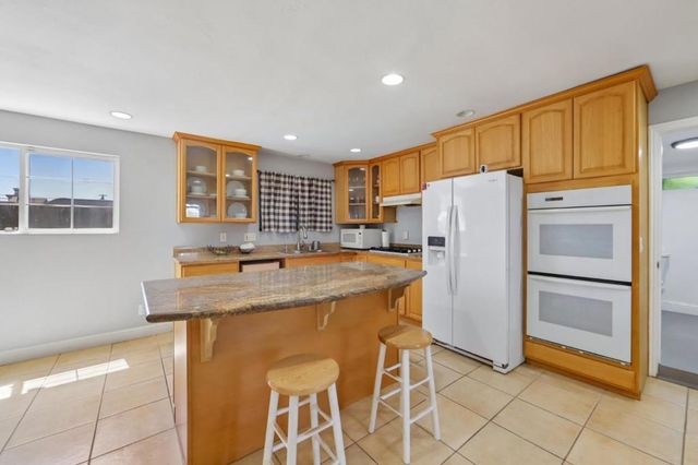 9 Hughes Road, Watsonville, CA 95076