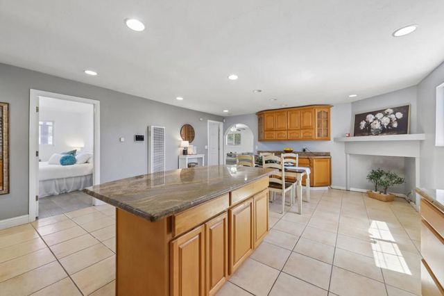 9 Hughes Road, Watsonville, CA 95076