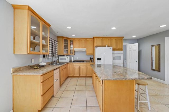 9 Hughes Road, Watsonville, CA 95076