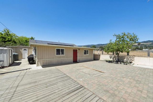 9 Hughes Road, Watsonville, CA 95076