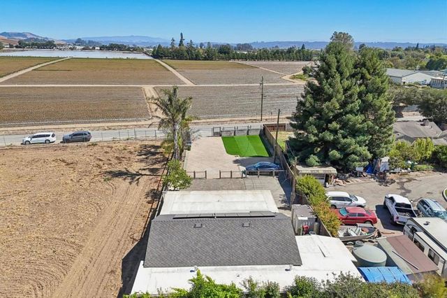 9 Hughes Road, Watsonville, CA 95076