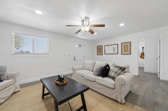 9 Hughes Road, Watsonville, CA 95076