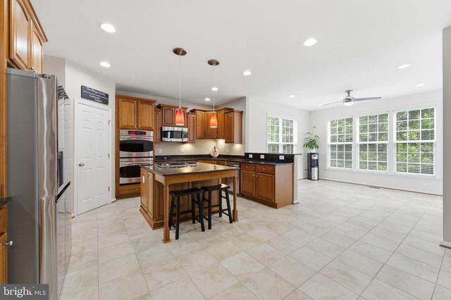 7412 PENSACOLA PL, Gainesville, VA 20155