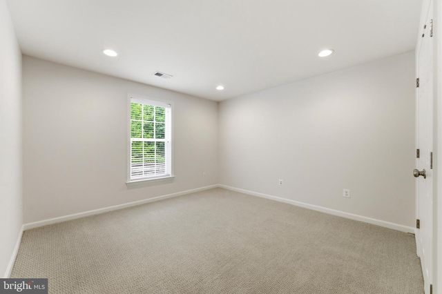 7412 PENSACOLA PL, Gainesville, VA 20155