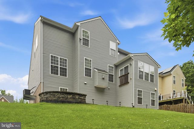7412 PENSACOLA PL, Gainesville, VA 20155