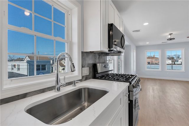 10 Anthony Avenue 2, Providence, RI 02907