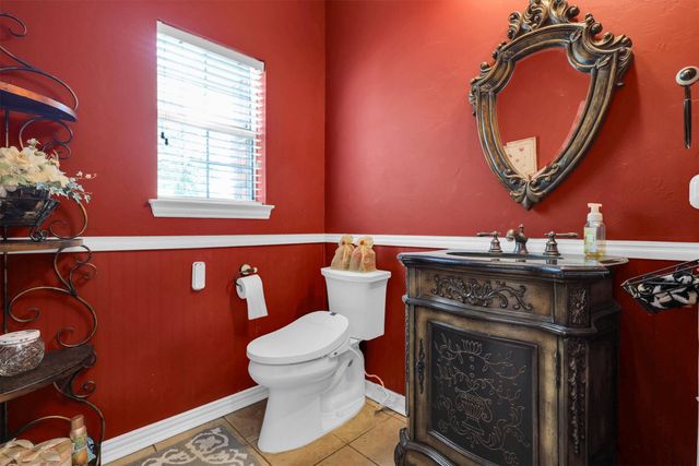 2326 Balleybrooke Drive, Lewisville, TX 75077