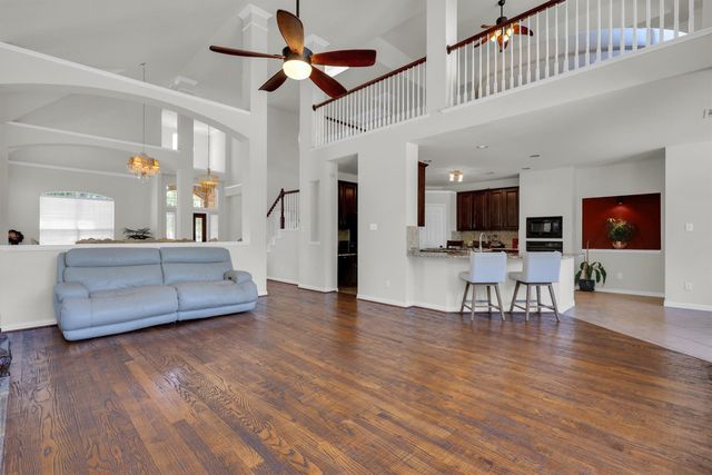 2326 Balleybrooke Drive, Lewisville, TX 75077