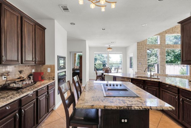 2326 Balleybrooke Drive, Lewisville, TX 75077