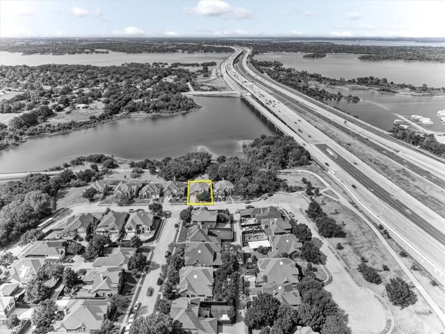 2326 Balleybrooke Drive, Lewisville, TX 75077