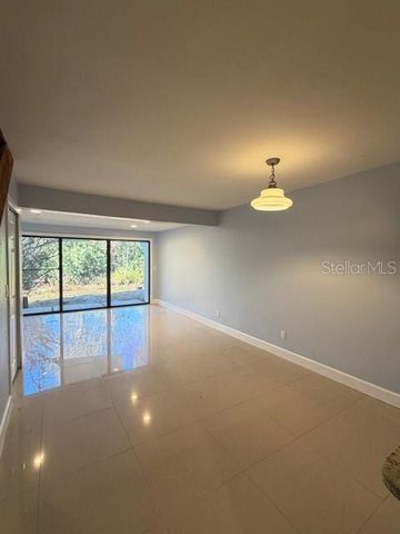 5341 INDIAN CREEK DRIVE B, Orlando, FL 32811