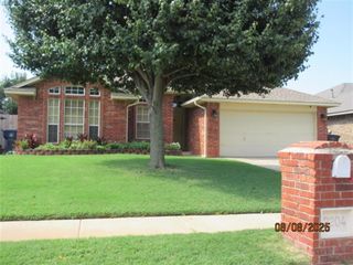2204 NW 157th Street, Edmond, OK 73013