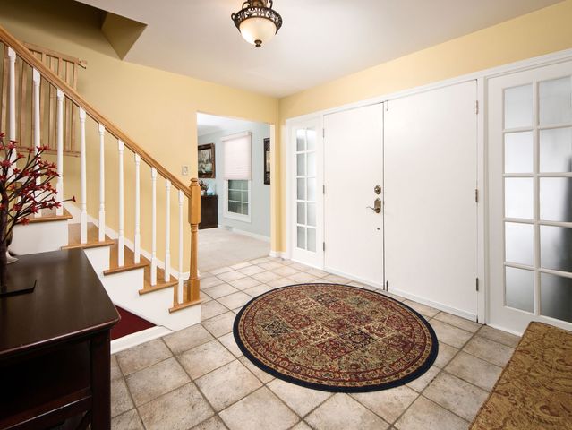 820 N Sanborn Drive, Palatine, IL 60074